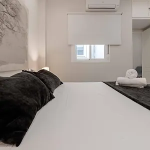 https://isa-suites-apartments-boutique.es-andalucia.com